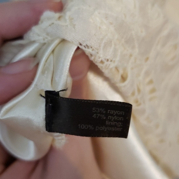 The Limited sz 6 ivory dress - Picture 8 of 8